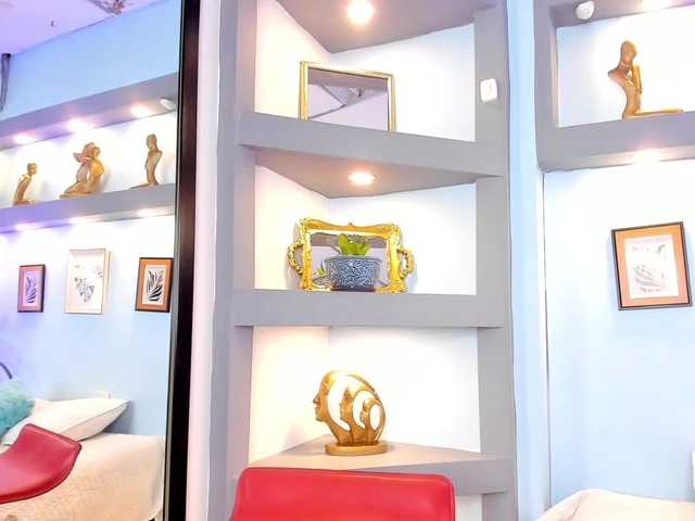 Live sex webcam photo for LindaMorriss #278268990