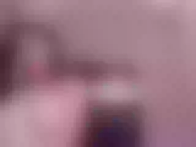Live sex webcam photo for LindaSelena #292016837