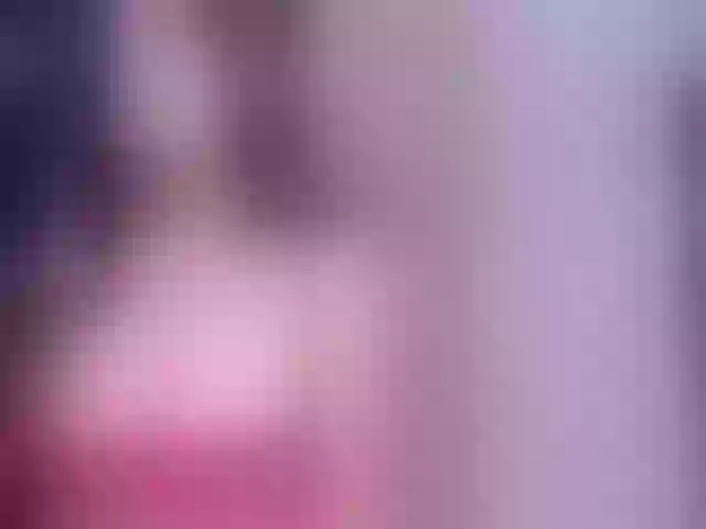 Live sex webcam photo for LindaSelena #292021847