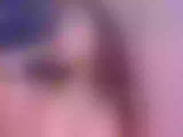Live sex webcam photo for LindaSelena #292099516
