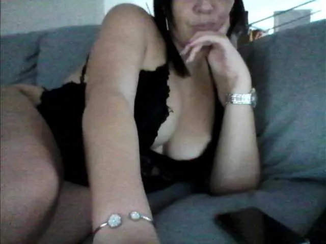 Live sex webcam photo for Lindafrancaise #277751253