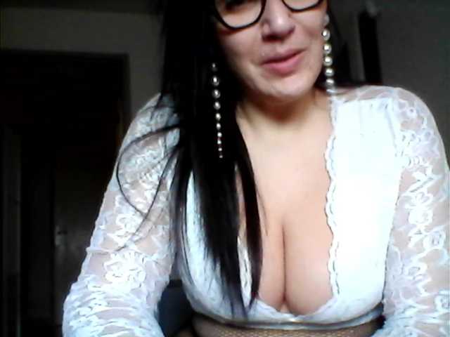 Live sex webcam photo for Lindafrancaise #290353459