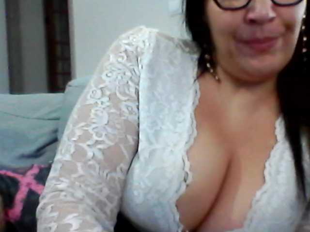 Live sex webcam photo for Lindafrancaise #290716757