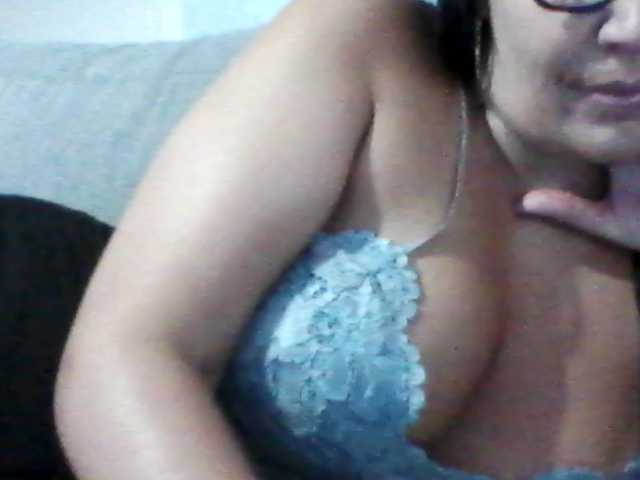 Live sex webcam photo for Lindafrancaise #291144423