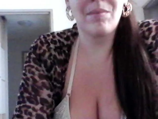 Live sex webcam photo for Lindafrancaise #291742559