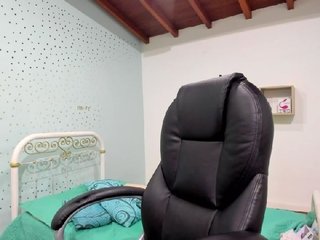 Live sex webcam photo for Lindsay-ford #159767803