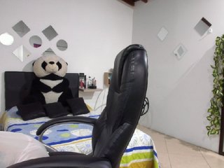 Live sex webcam photo for Lindsay-ford #194908302