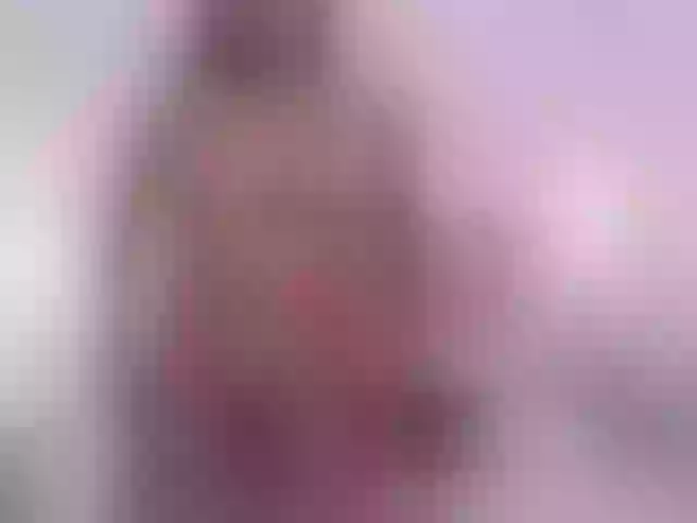 Live sex webcam photo for LindsayHoffma #272011211