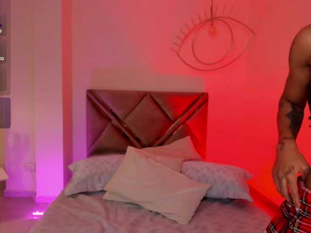 Live sex webcam photo for LindseyCox #292018406