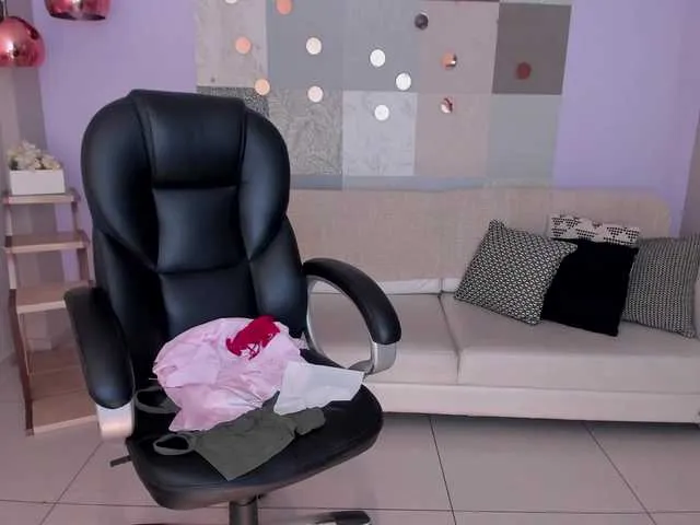 Live sex webcam photo for LindseyWoods #275964626