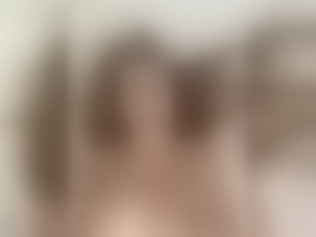 Live sex webcam photo for Lindseya #293887901