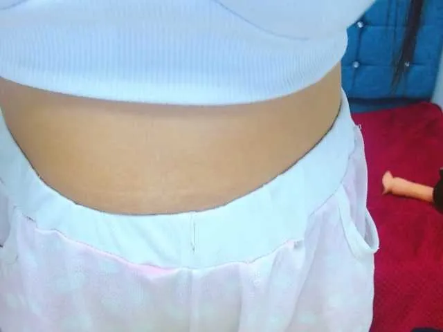 Live sex webcam photo for LindsieRosse #276231642