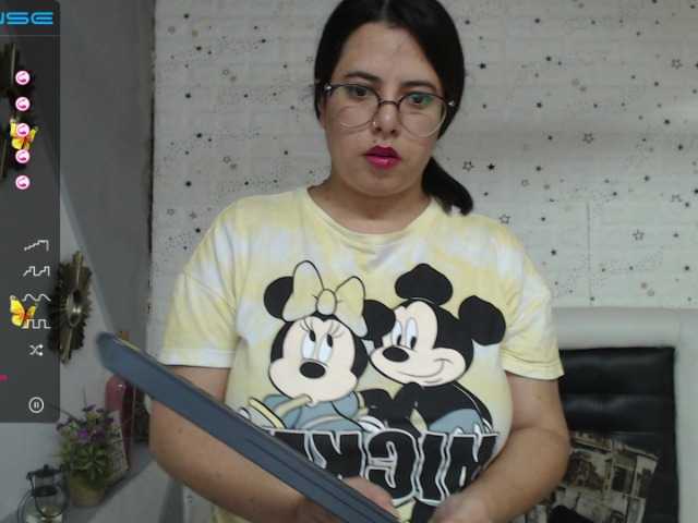 Live sex webcam photo for Lindsy-Janne1 #273191661