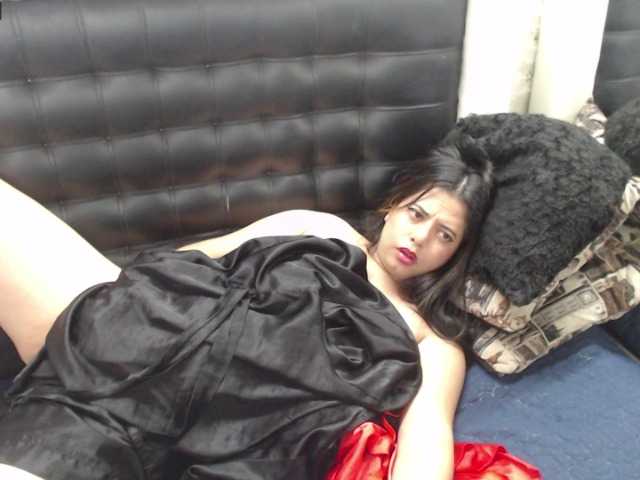 Live sex webcam photo for Lindsy-Janne1 #273263366