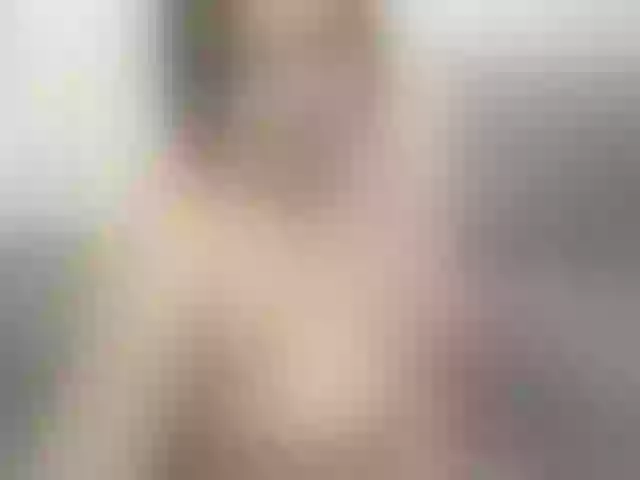 Live sex webcam photo for Lindsy-blue #272520124