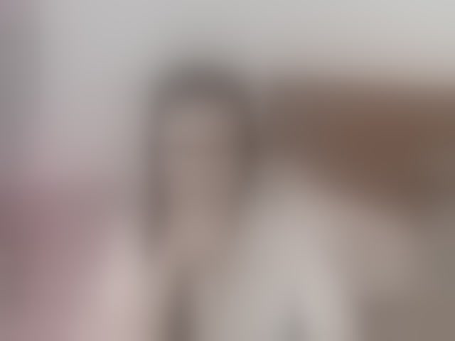 Live sex webcam photo for LingZi #294289436