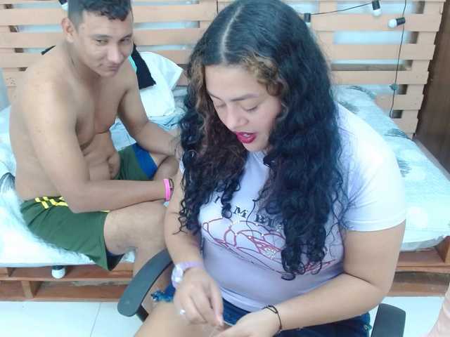 Live sex webcam photo for Lingussrox #275504802