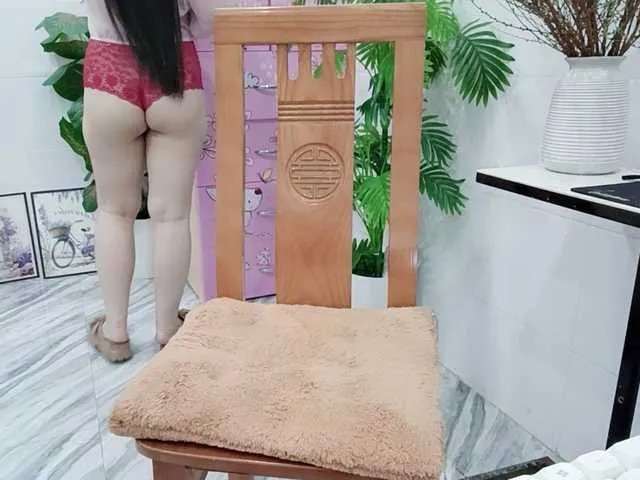 Live sex webcam photo for Linh97 #292732626