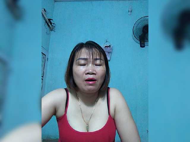 Live sex webcam photo for Linhanhsex2k #277672184