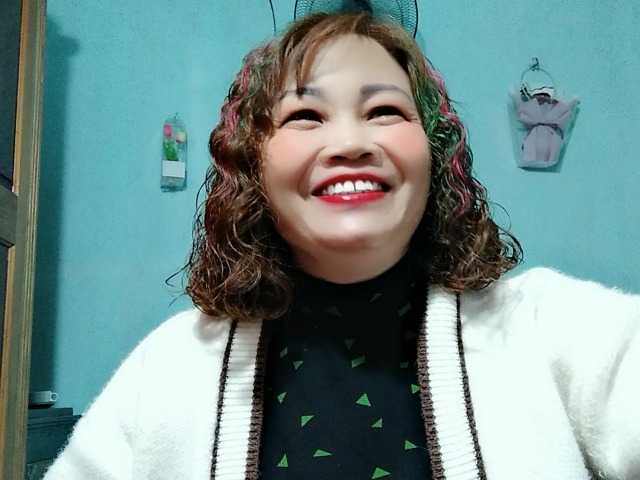 Live sex webcam photo for Linhanhsex2k #290324038