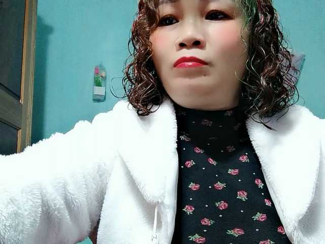 Live sex webcam photo for Linhanhsex2k #290341995