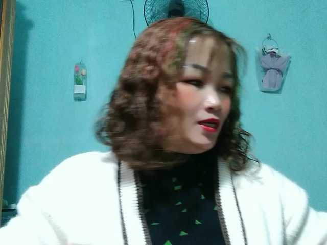 Live sex webcam photo for Linhanhsex2k #290463882