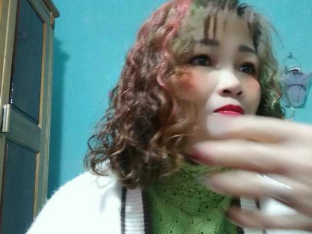 Live sex webcam photo for Linhanhsex2k #290569347