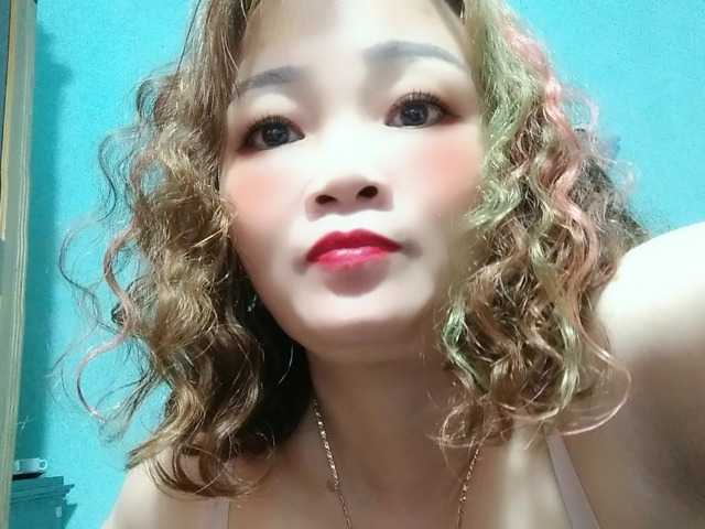 Live sex webcam photo for Linhanhsex2k #290579037