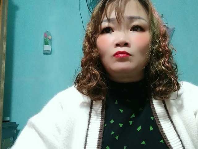 Live sex webcam photo for Linhanhsex2k #290639405