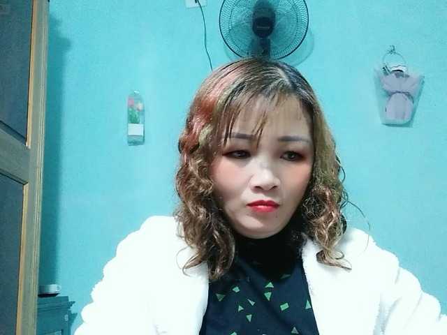 Live sex webcam photo for Linhanhsex2k #290720883