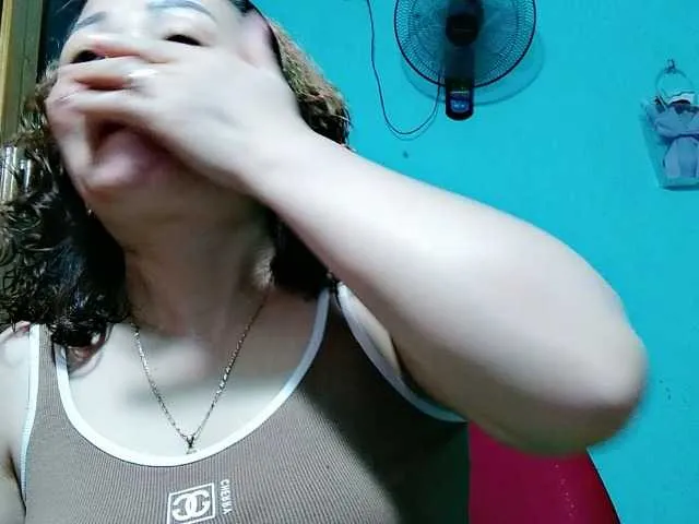 Live sex webcam photo for Linhanhsex2k #290818728