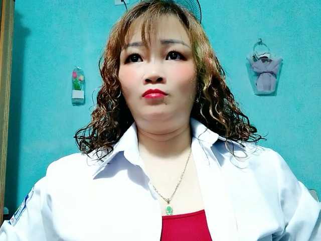 Live sex webcam photo for Linhanhsex2k #290841303