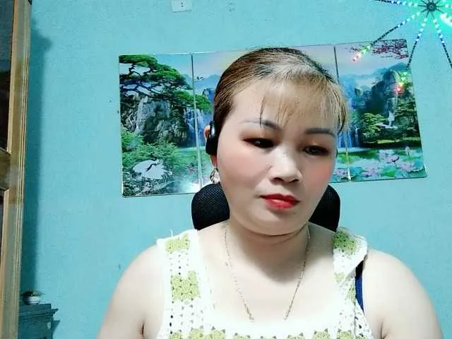 Live sex webcam photo for Linhanhsex2k #291139898