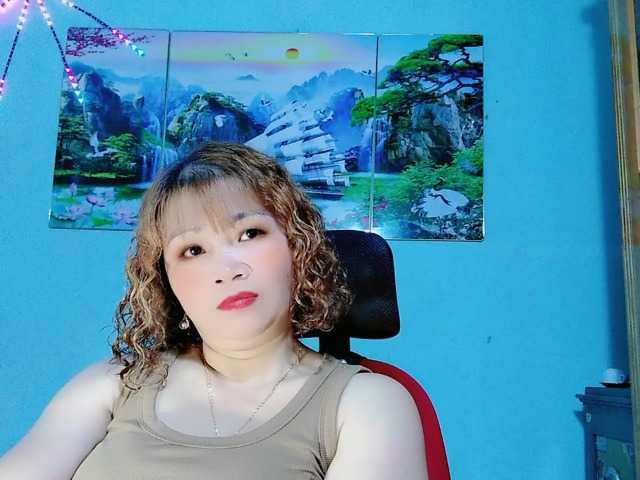 Live sex webcam photo for Linhanhsex2k #292083469