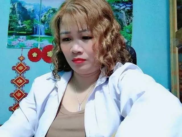 Live sex webcam photo for Linhanhsex2k #292428053