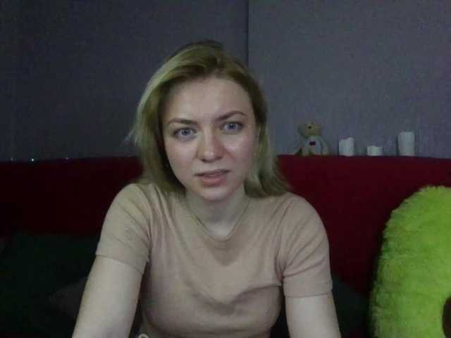 Live sex webcam photo for LinkaMalinka #277646357