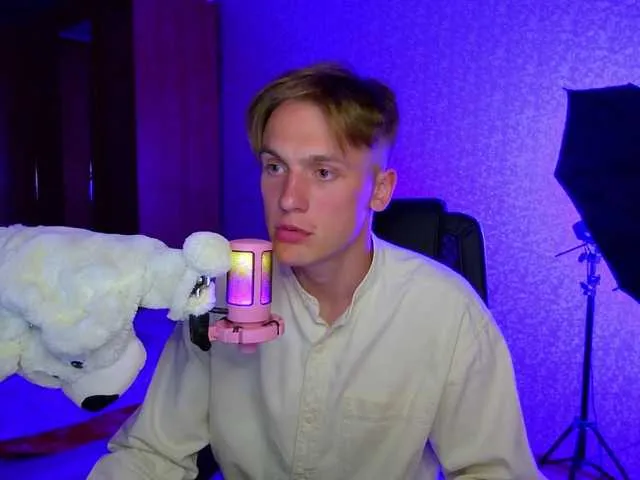 Live sex webcam photo for Linkc0ln1 #275466294