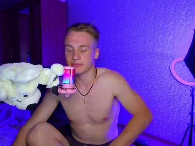 Live sex webcam photo for Linkc0ln1 #275502151