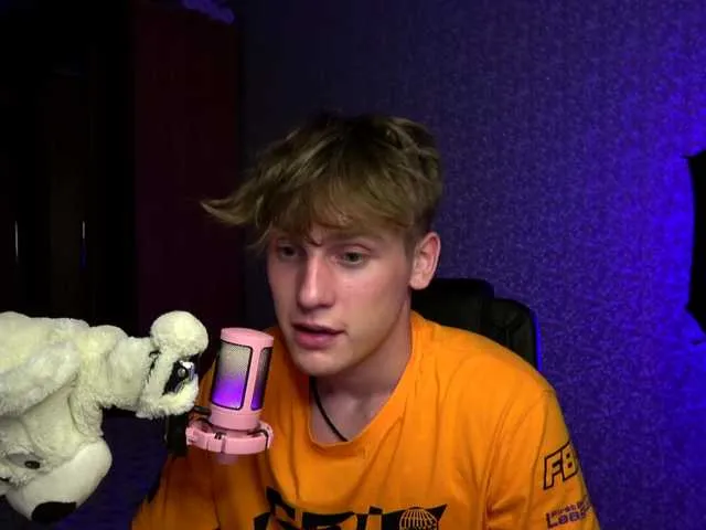 Live sex webcam photo for Linkc0ln1 #275621855