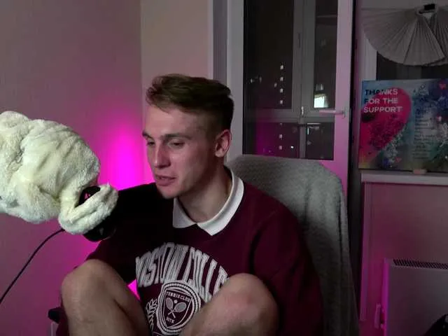 Live sex webcam photo for Linkc0ln1 #276545615