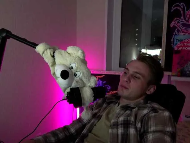 Live sex webcam photo for Linkc0ln1 #276629404