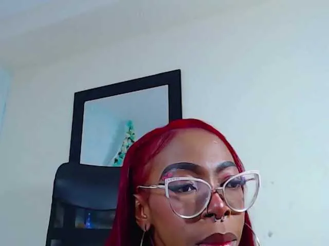 Live sex webcam photo for LinnCostello #274477421