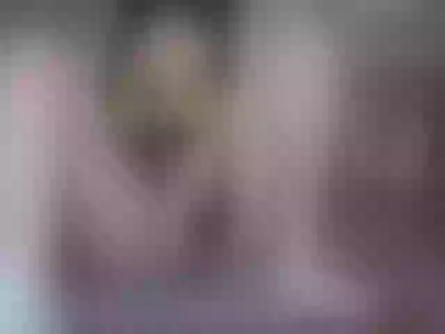 Live sex webcam photo for Linnh88 #276959887