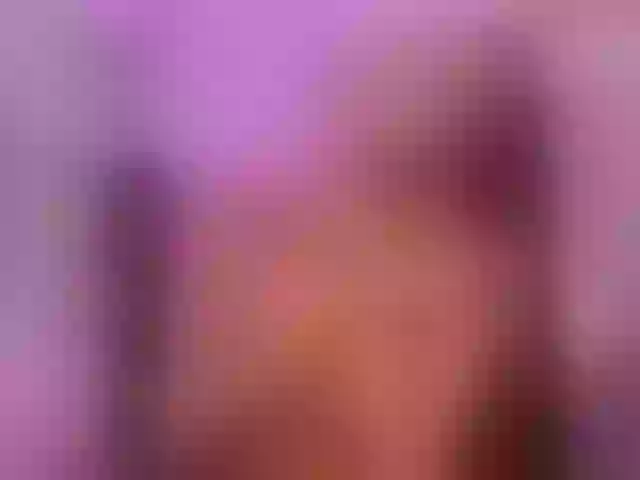 Live sex webcam photo for LinsyAdams #290682537