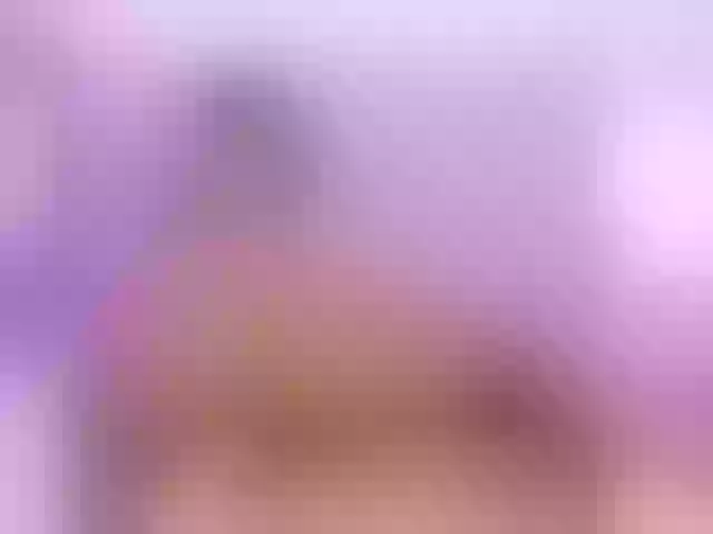 Live sex webcam photo for LinsyAdams #290817137