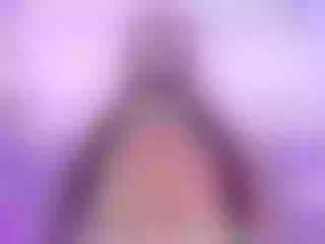 Live sex webcam photo for LinsyAdams #290830976
