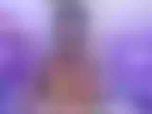 Live sex webcam photo for LinsyAdams #290994455