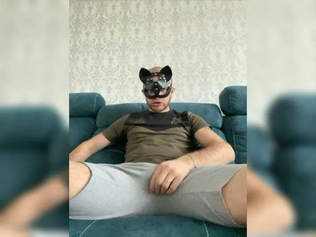 Live sex webcam photo for Lion-Alex69 #277289980