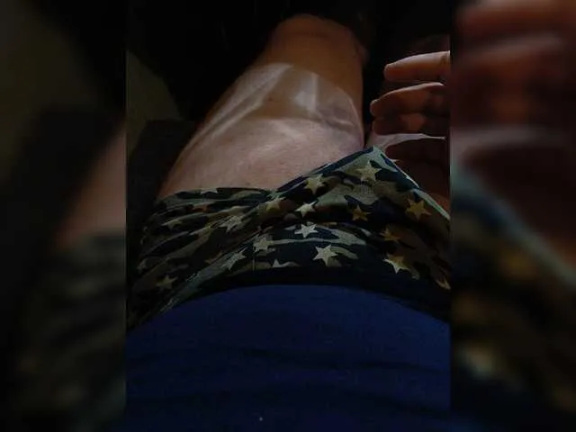 Live sex webcam photo for Lionandvirgo #277847548