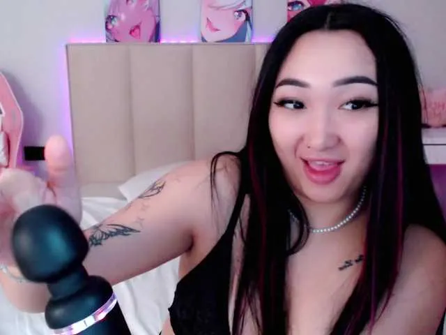 Live sex webcam photo for Lioriio #277975433